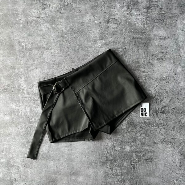 Short Pollera Kala