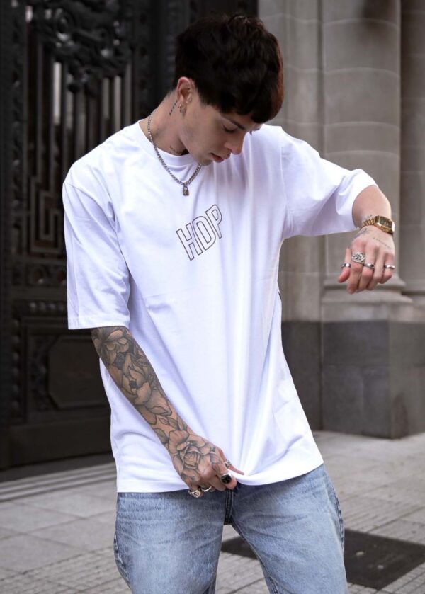 Remera “HUESO DE PERRO”